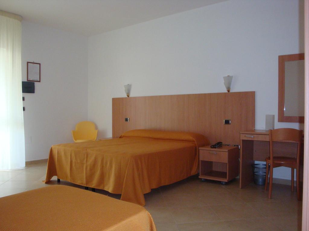 Hotel Maggiore Vieste Cameră foto